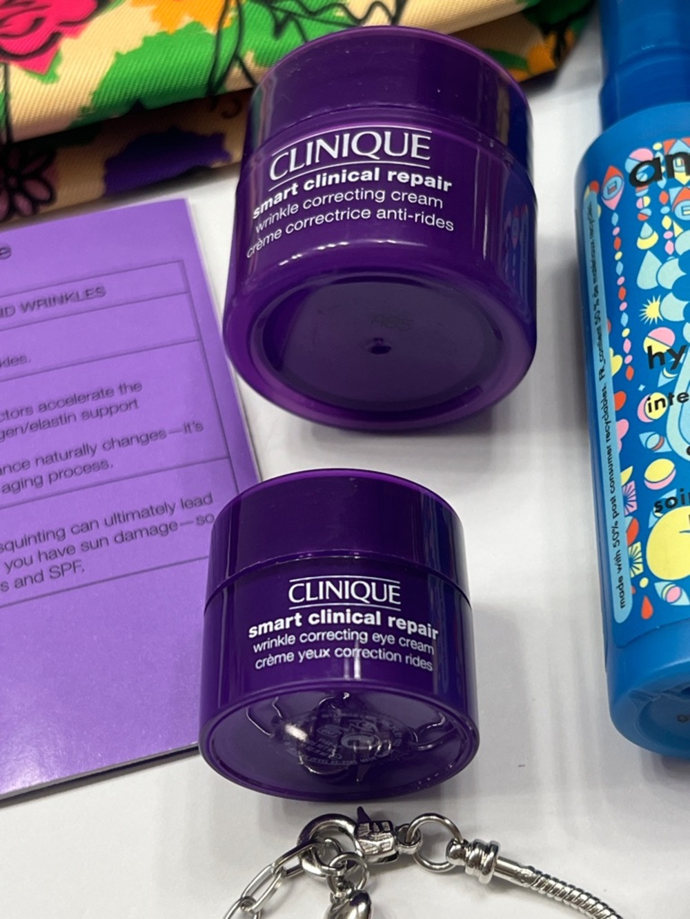 Clinique + Amika Anti-Aging Hydration Bundle - Picture 3 of 9